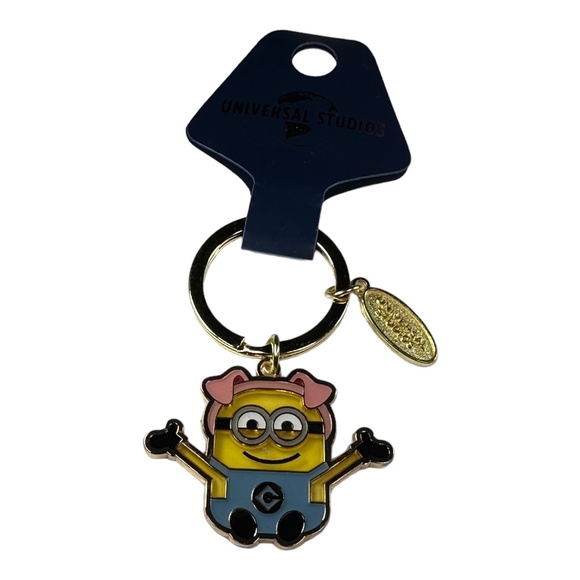 Universal Studios Despicable Me Zodiac Pig Minion Keychain - Picture 1 of 1